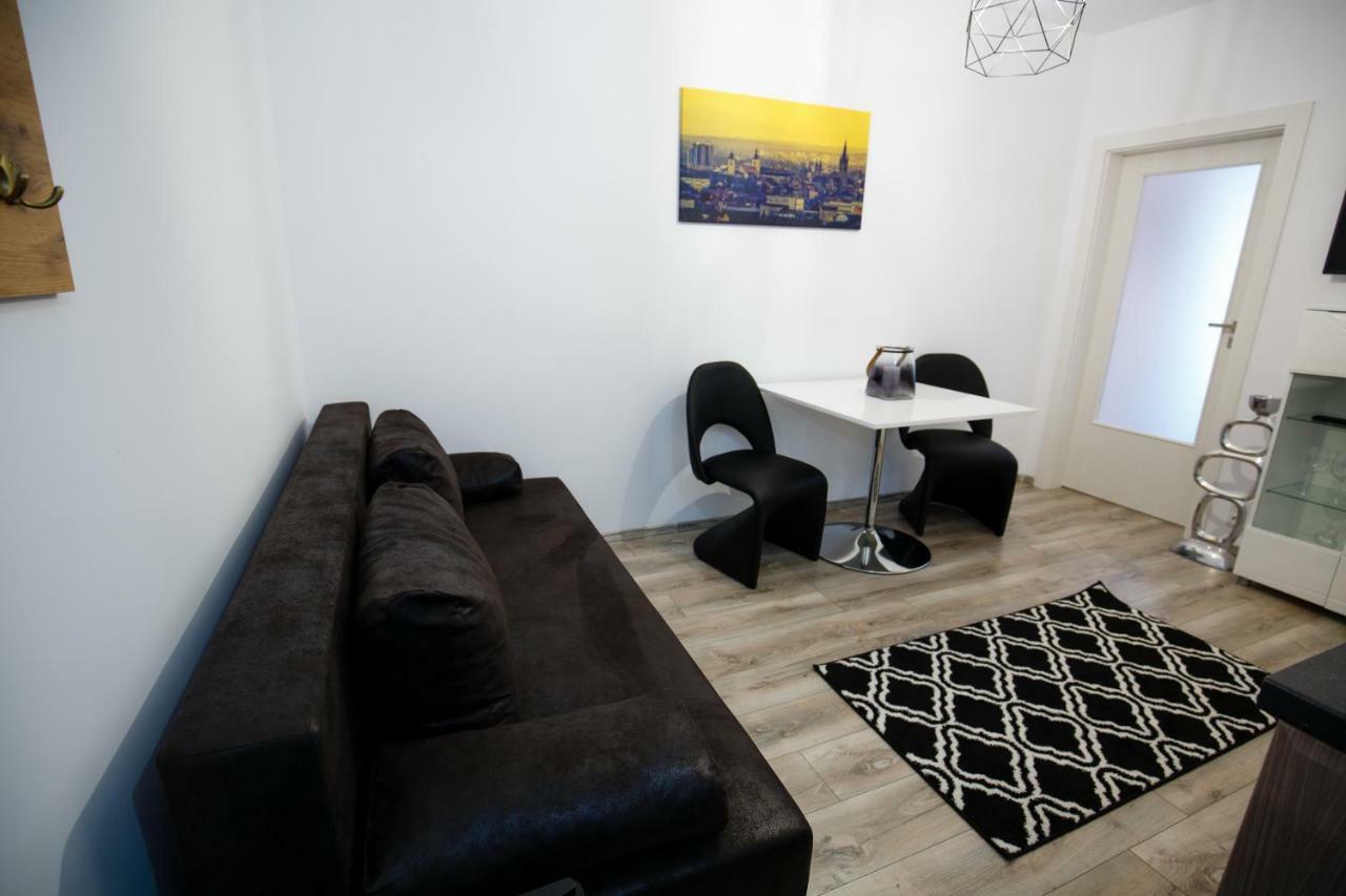 Ramino Apartments Sibiu Buitenkant foto
