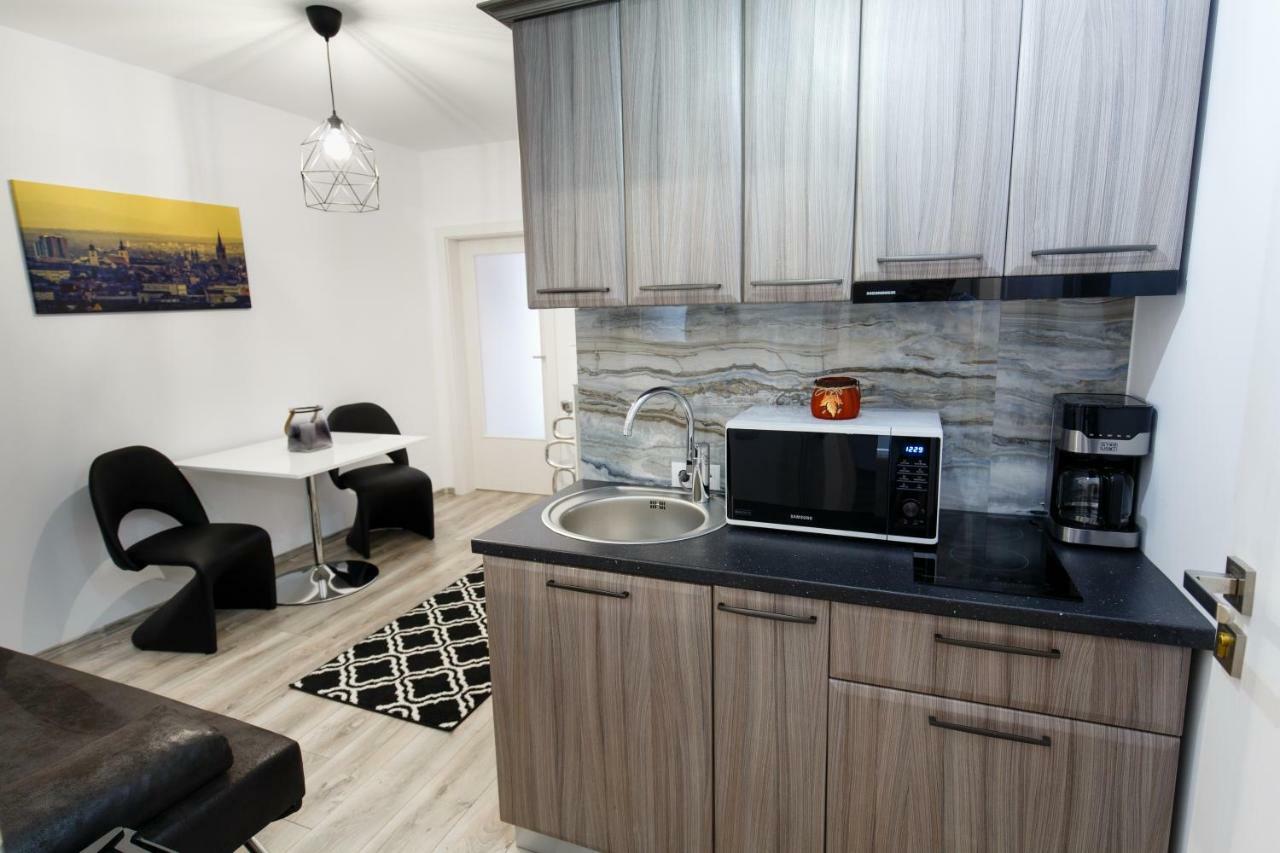 Ramino Apartments Sibiu Buitenkant foto